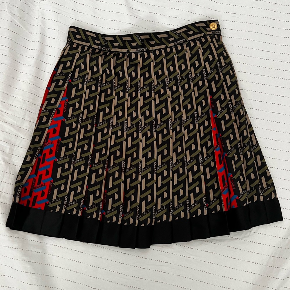 Versace FW2021 La Greca Pleated Skirt